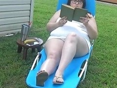Bbw Fucks Fat Pussy With Banana Amp Pees When She Cums